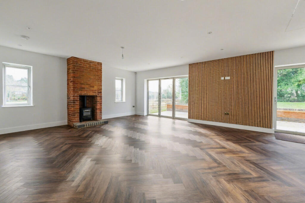 House in Northampton - View 5