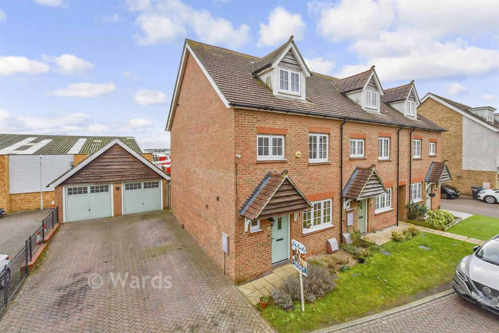 Main image of property: Albion Drive, Larkfield, Aylesford, Kent