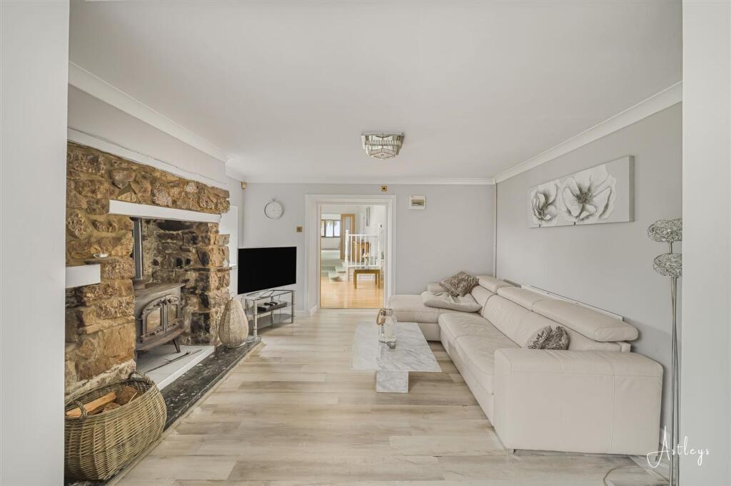 House in Swansea - View 3