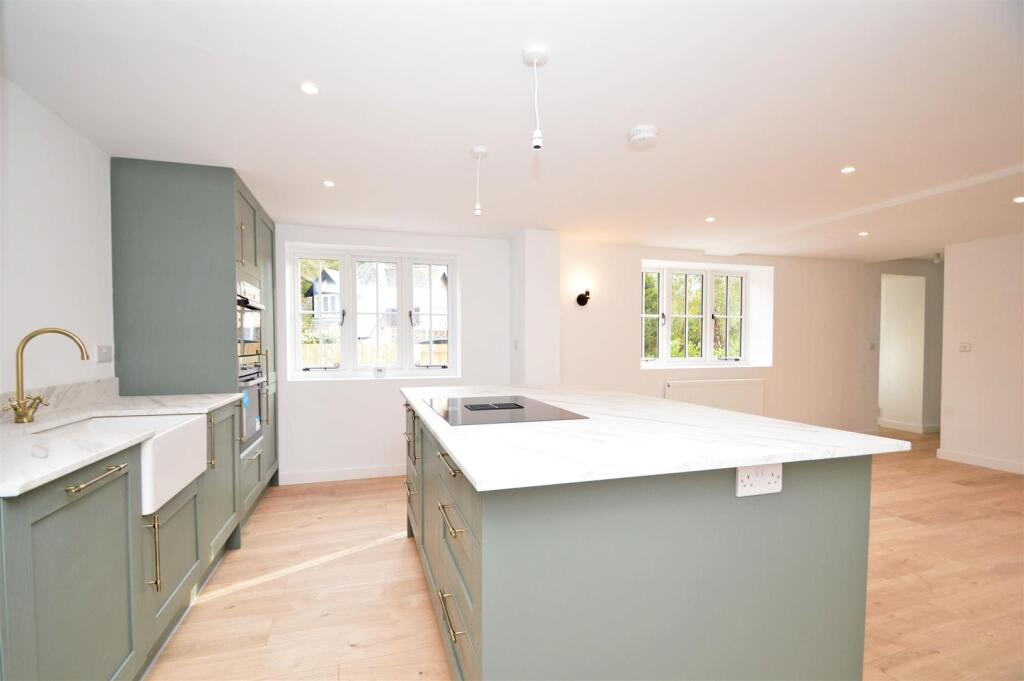 House in Shrewsbury, Frankwell - More