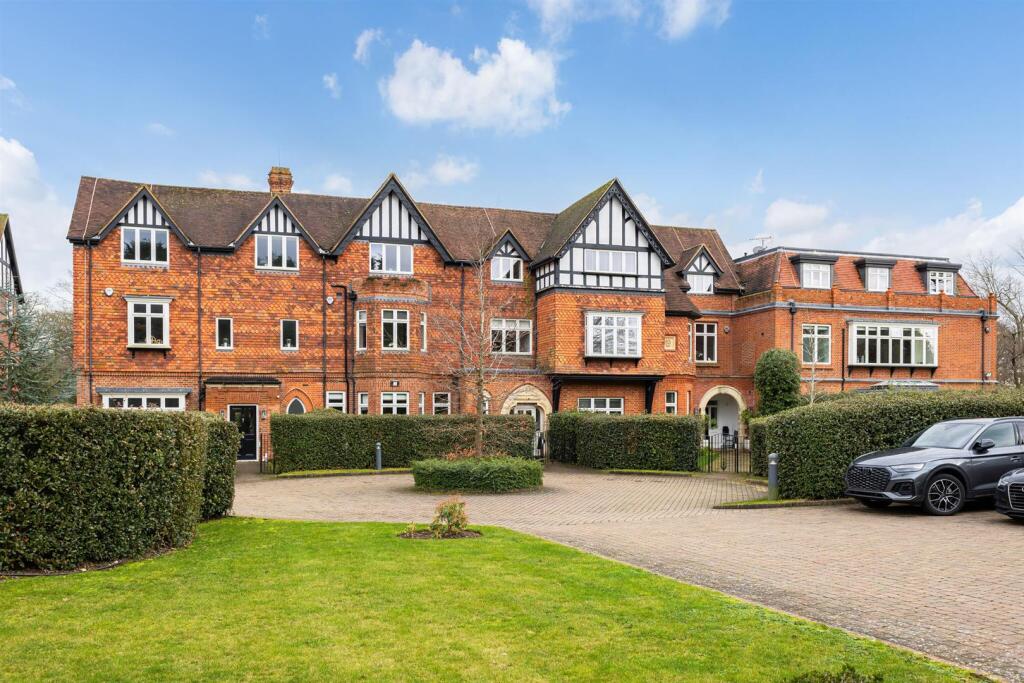 Main image of property: Drift Road, Winkfield, Windsor