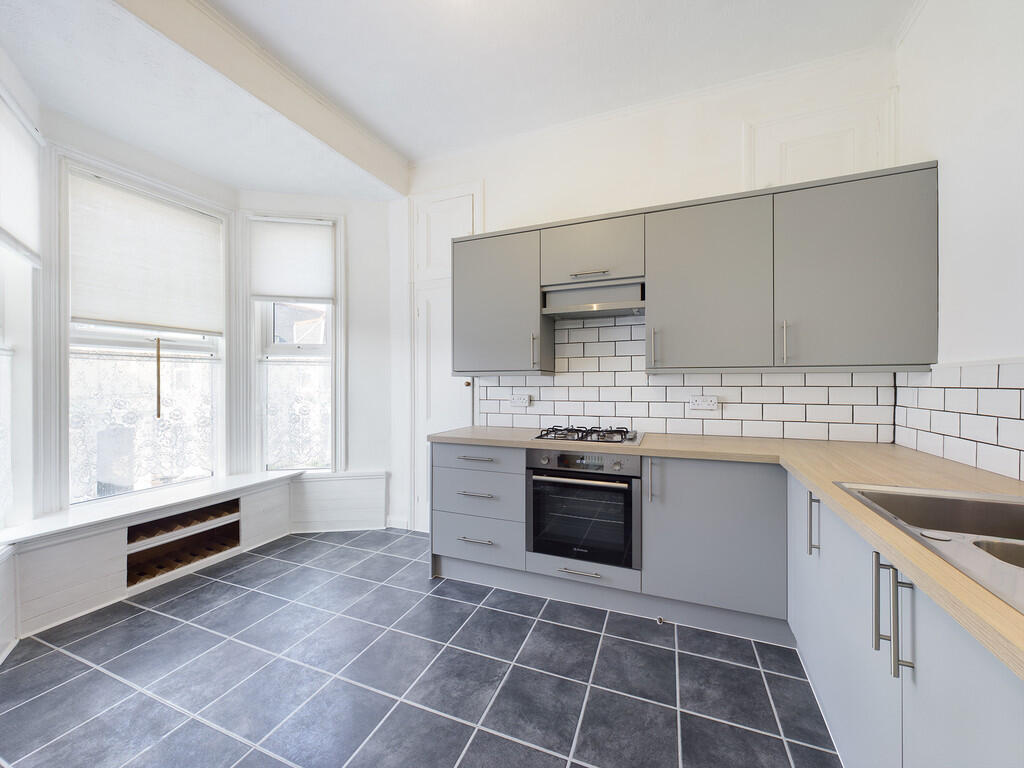 Main image of property: 156 Molesworth Road, 156 Molesworth Road, Plymouth, PL3 4AJ