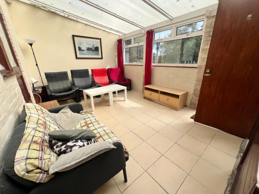 House in Southampton - View 3