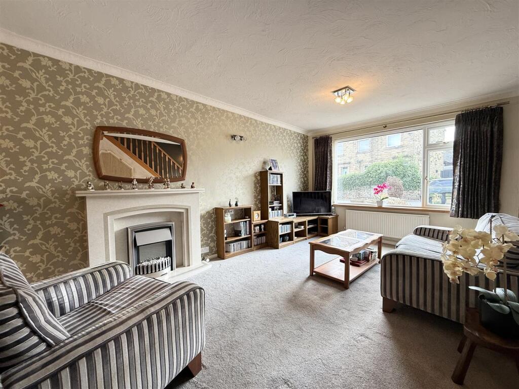 Lea Terrace, Gib Lane, Skelmanthorpe, Huddersfield, HD8 9BY photo 4