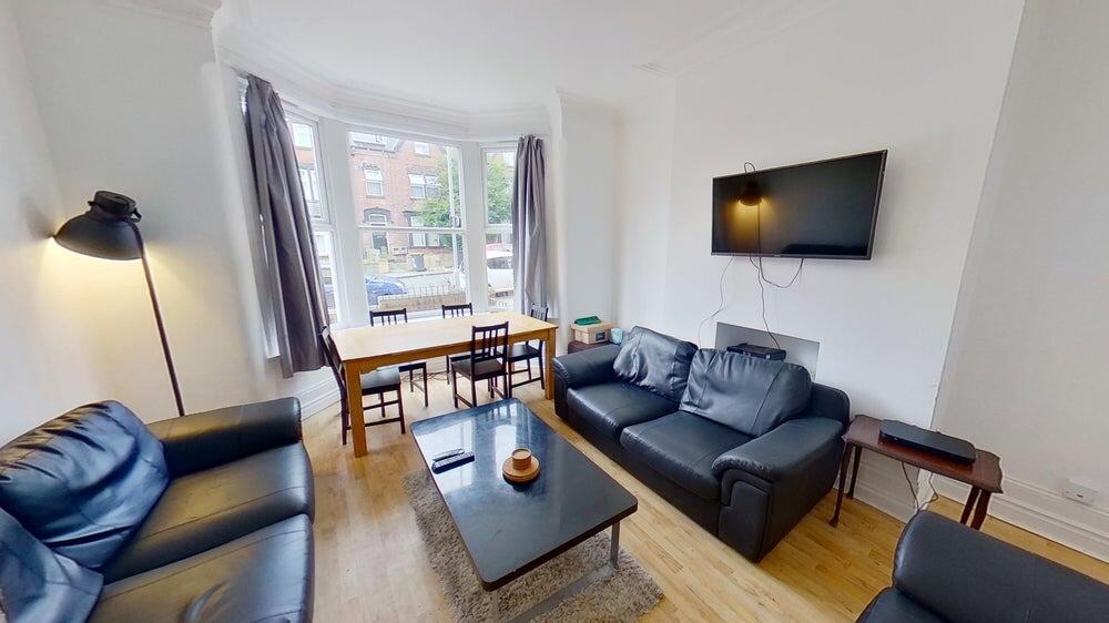 Main image of property: Estcourt Avenue, Headingley, Leeds, West Yorkshire