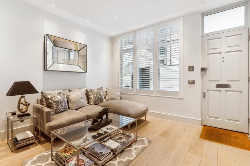 Main image of property: Cornwall Mews South, 
South Kensington, SW7