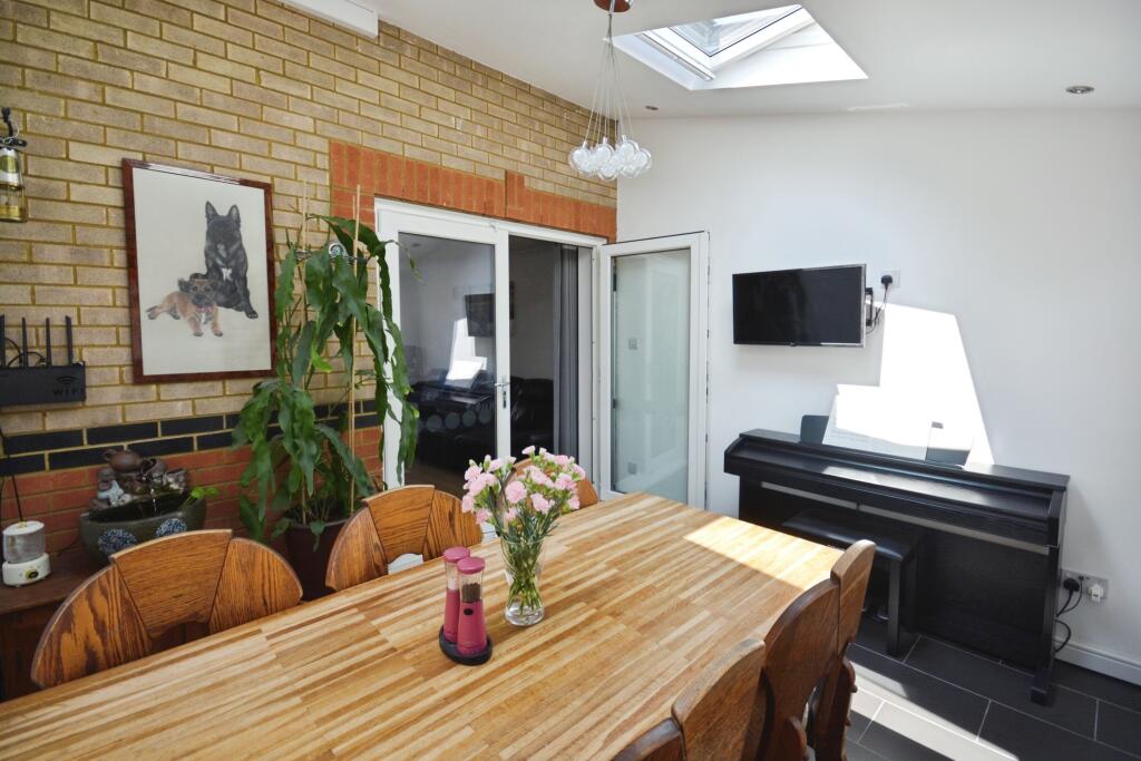 Additional image 8 of Travellers Lane, Hatfield, AL10