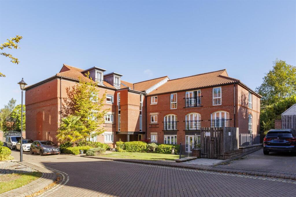 Main image of property: Masters House, The Avenue, York