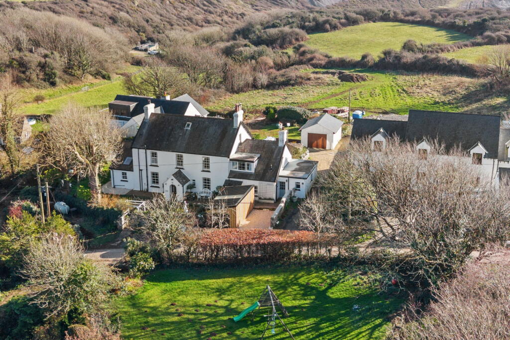 Main image of property: Milan Cottage, Overton, Gower, Swansea, SA3 1NR