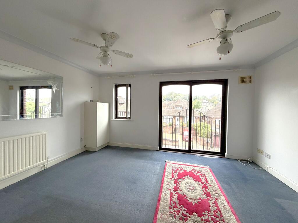 Apartment in Rochester - View 2