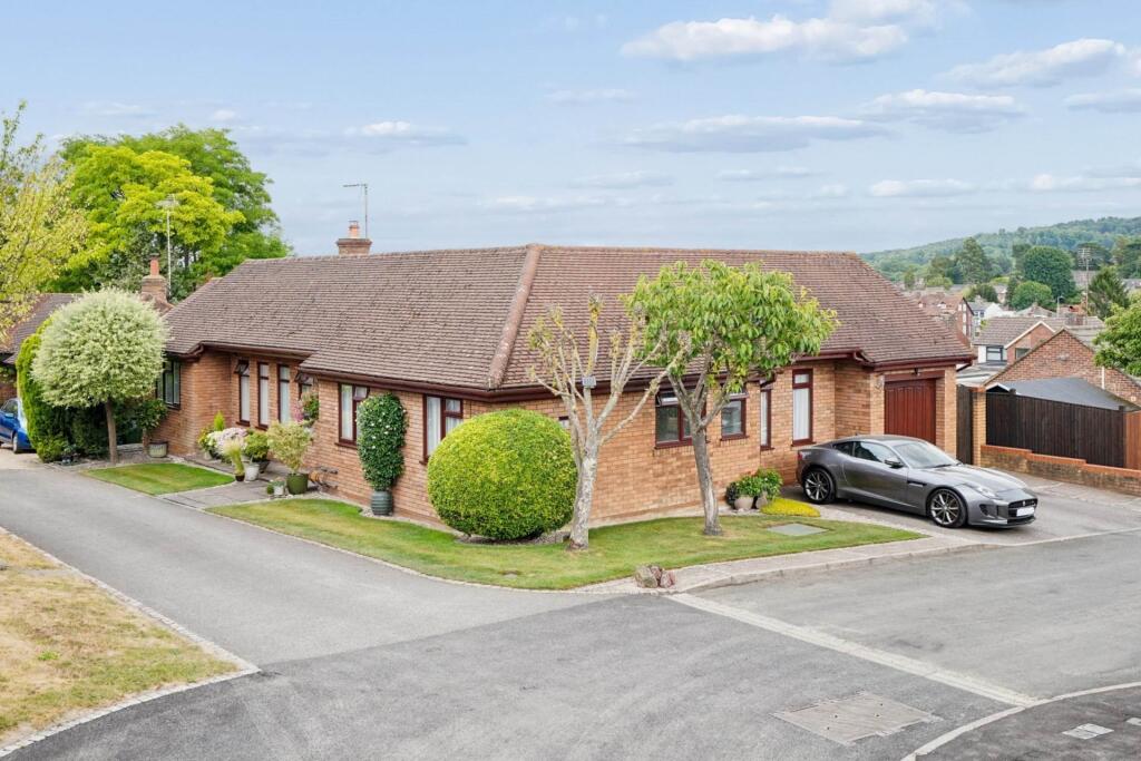 Main image of property: Cherry Gardens, Tring