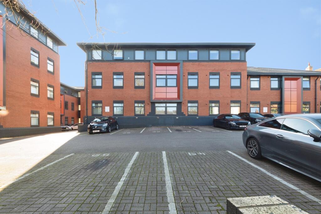 Additional image 20 of Wagon Lane, Birmingham