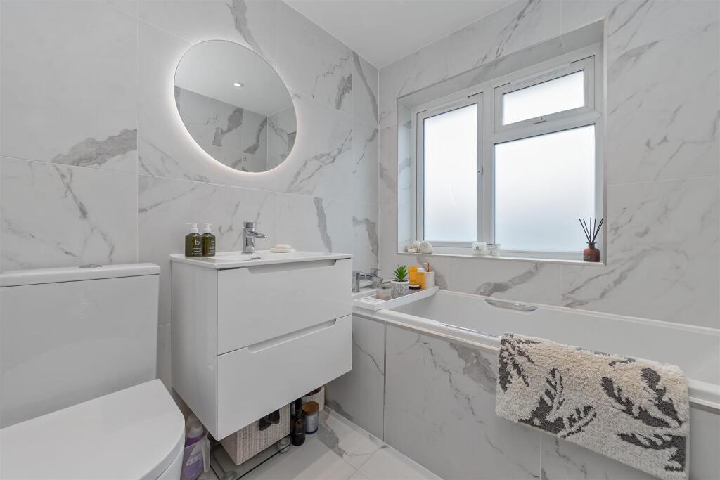 Additional image 14 of Penn Road, Park Street, St. Albans