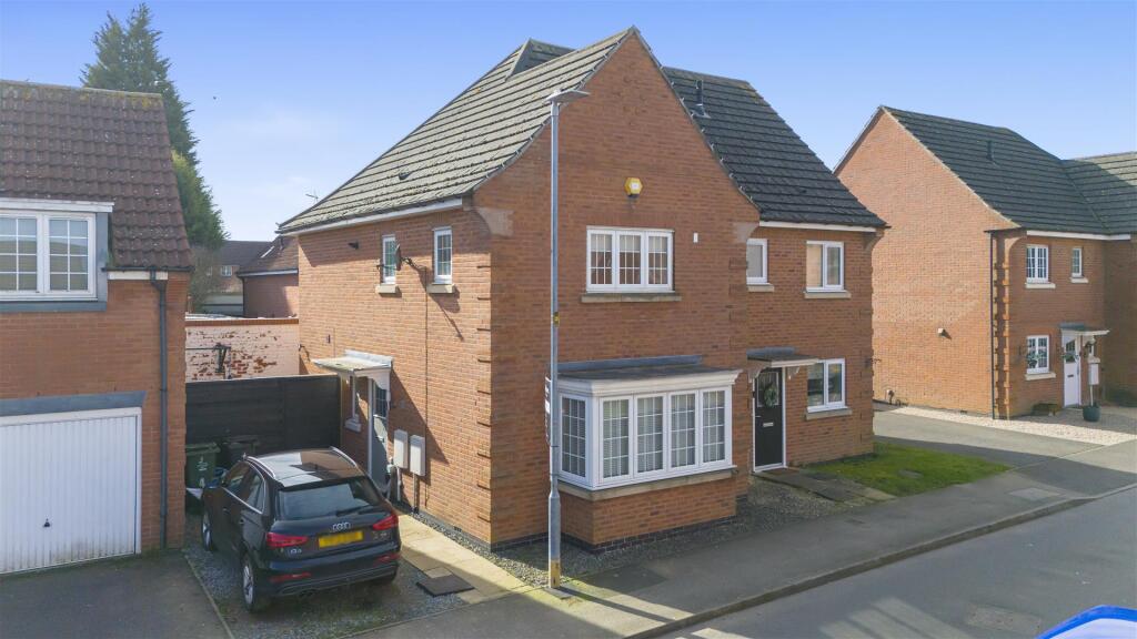 Main image of property: Weavers Avenue, Shepshed, Loughborough