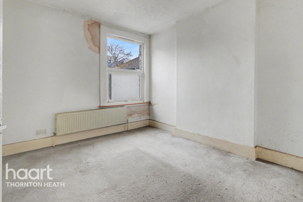 Main image of property: Lincoln Road, London