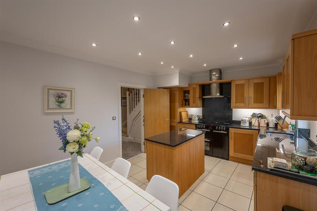 House in Newcastle upon Tyne - View 4