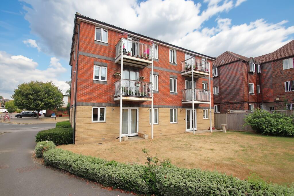 Main image of property: Linford Court, Fair Oak Road, Fair Oak, Eastleigh
