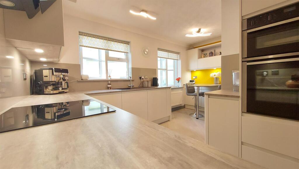 House in Peterborough - View 2