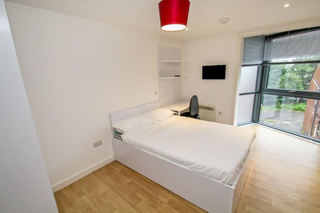 Main image of property: St. Michaels Lane, Leeds, West Yorkshire, LS6