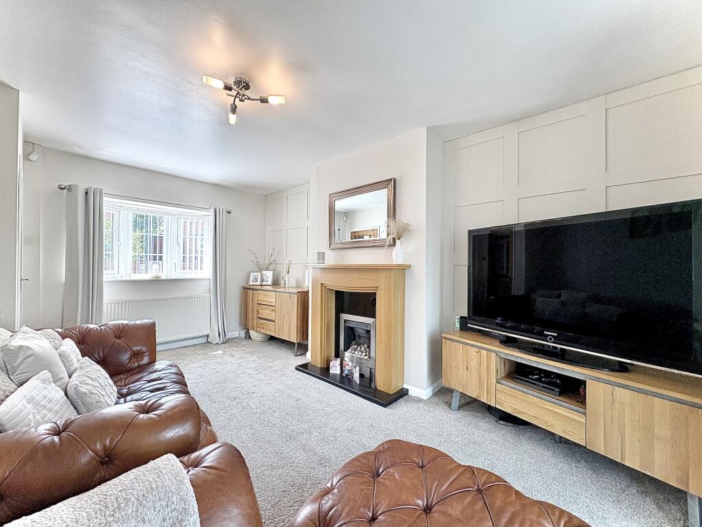 Pickrell Road, COSELEY, WV14 9QW photo 4