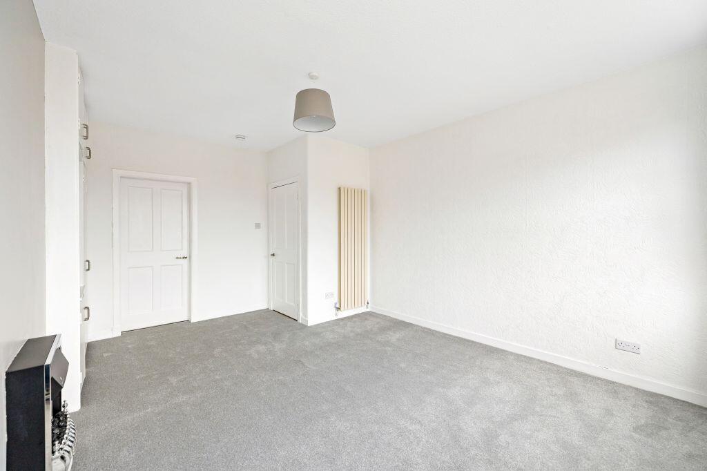 Apartment in Edinburgh - View 3