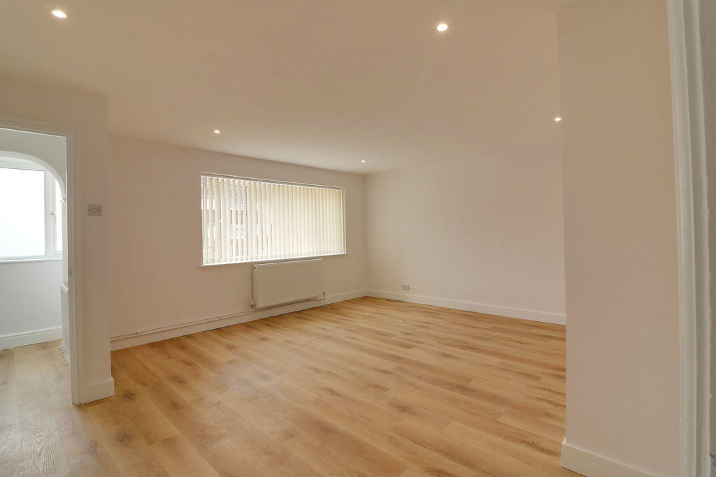 Wakefords Way, West leigh, Havant - View 3