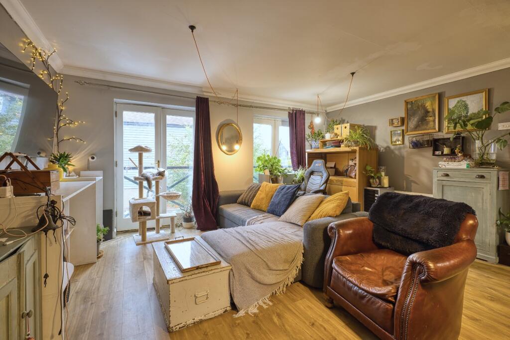 House in Rochester - View 5
