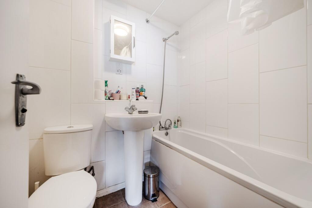 Apartment in Arun, West Preston, Rustington - More