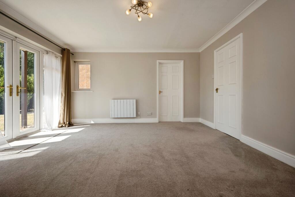 Apartment in Milton Keynes, Wavendon - View 5