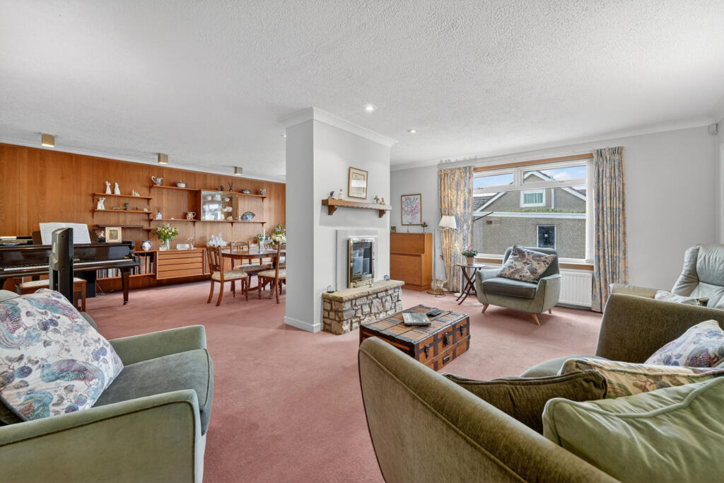 6 Craigneil Drive, Prestwick, KA9 1LZ photo 4