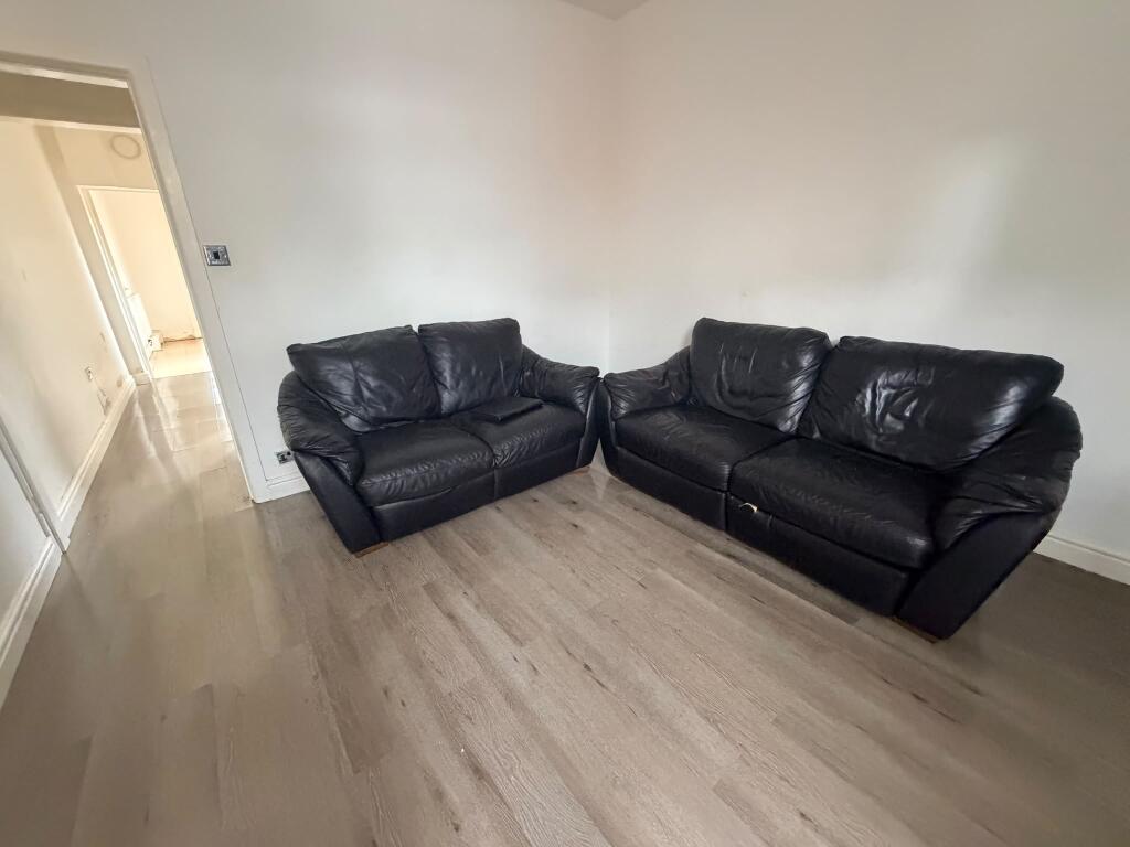 House in Stockport - View 2
