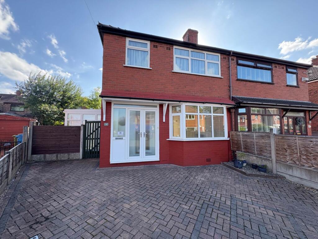 House in Oldham, Chadderton