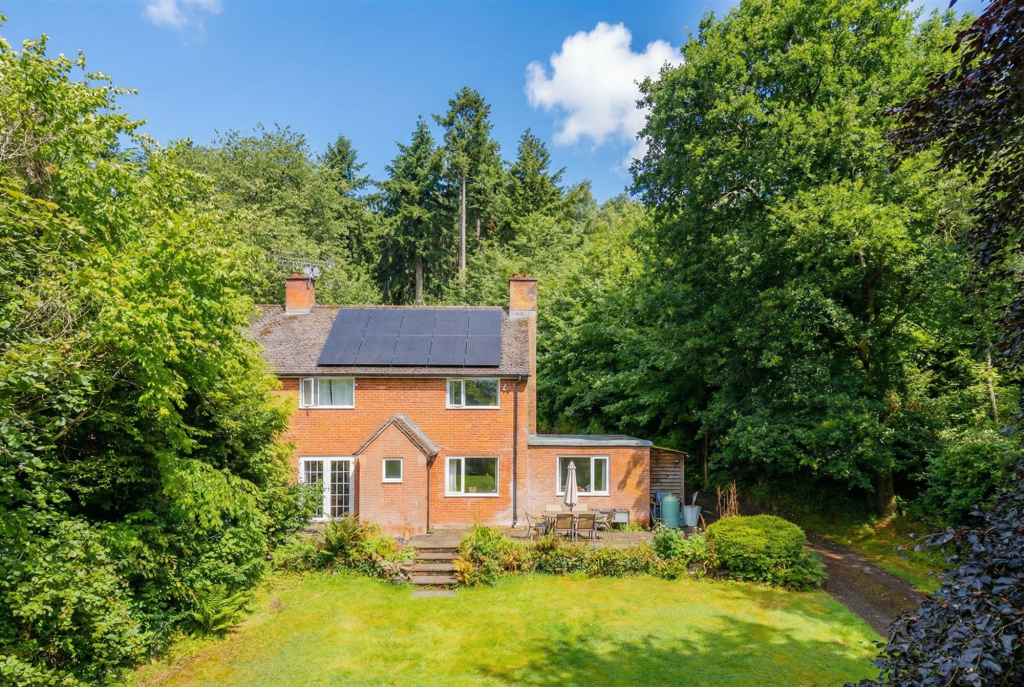 Main image of property: Chawleigh, Chulmleigh, EX18