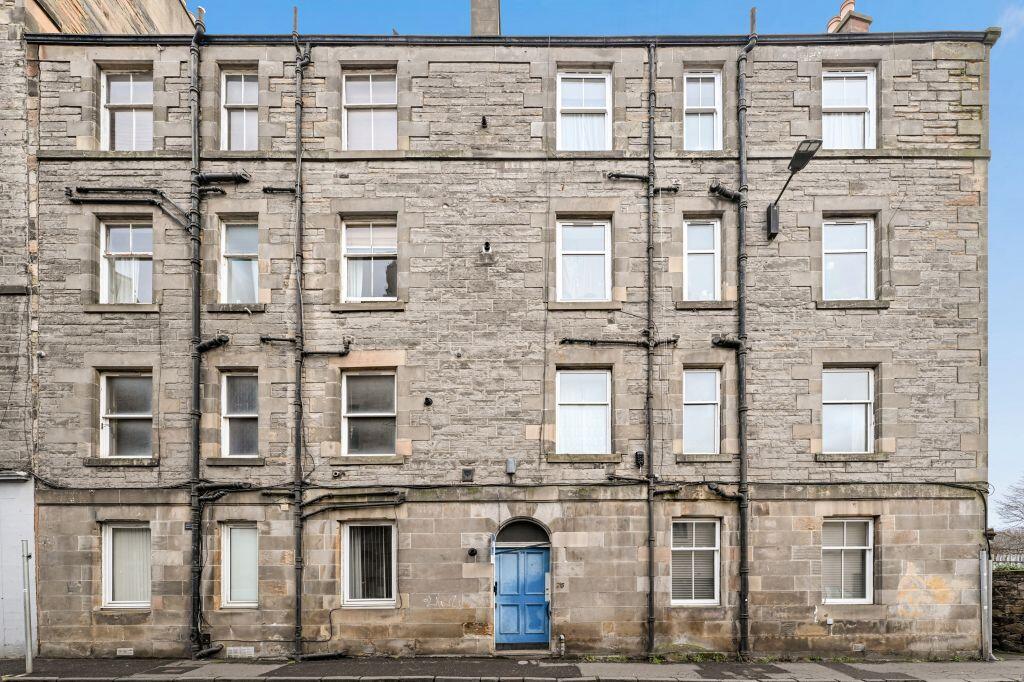 Main image of property: 76 (1F2) Eyre Place, Edinburgh, EH3 5EW