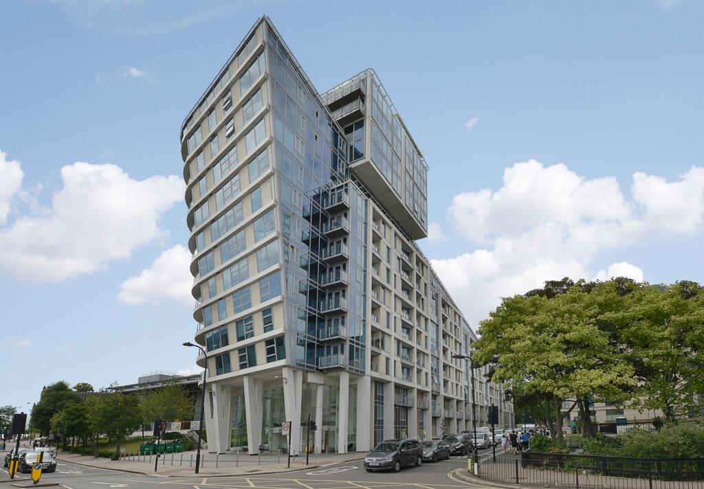 Apartment in London - View 3