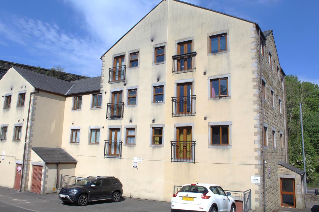Main image of property: The Arches, Colne, BB8