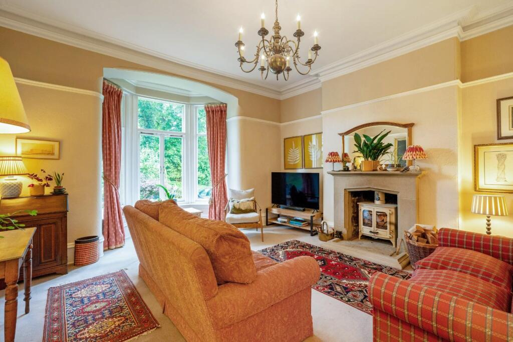 House in Bradford, Brooklands Estate, Menston - View 2