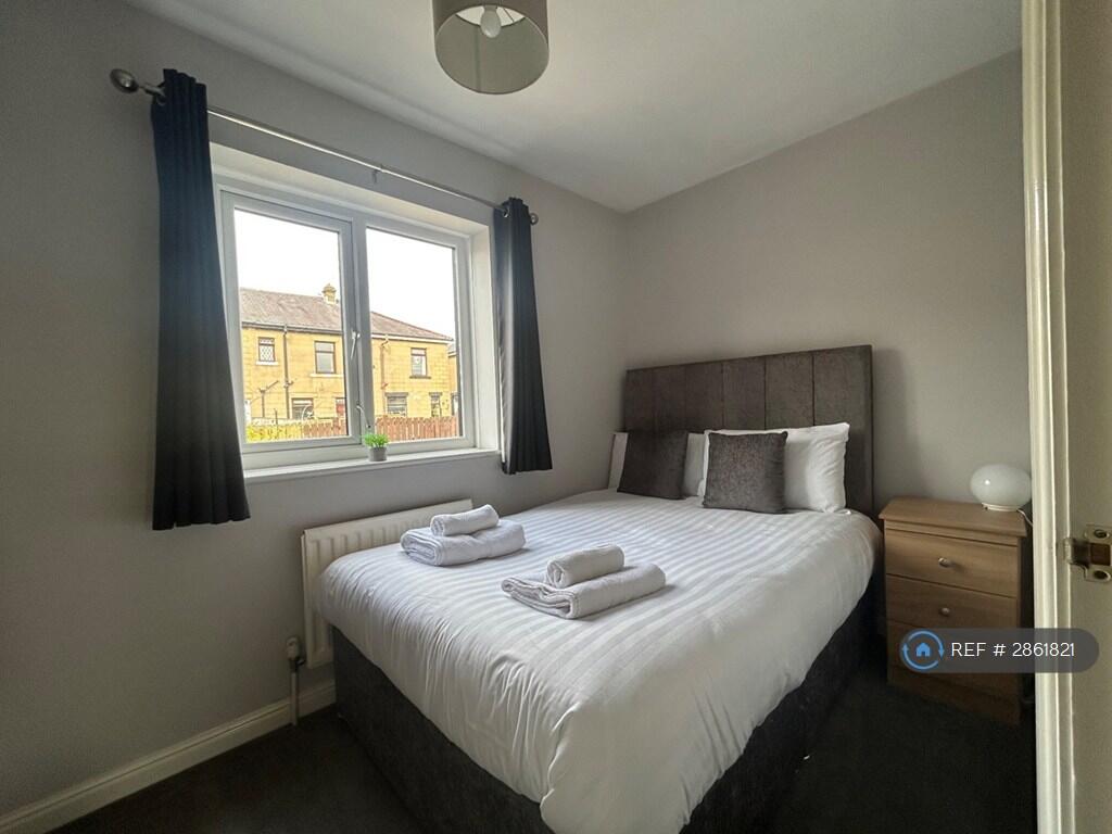 Additional image 10 of Moulson Close, Bradford, BD6