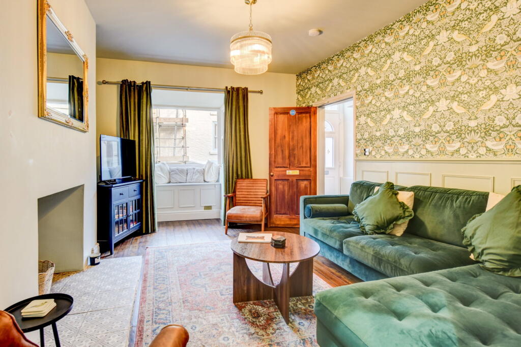 House in Whitby, North Yorkshire - View 2