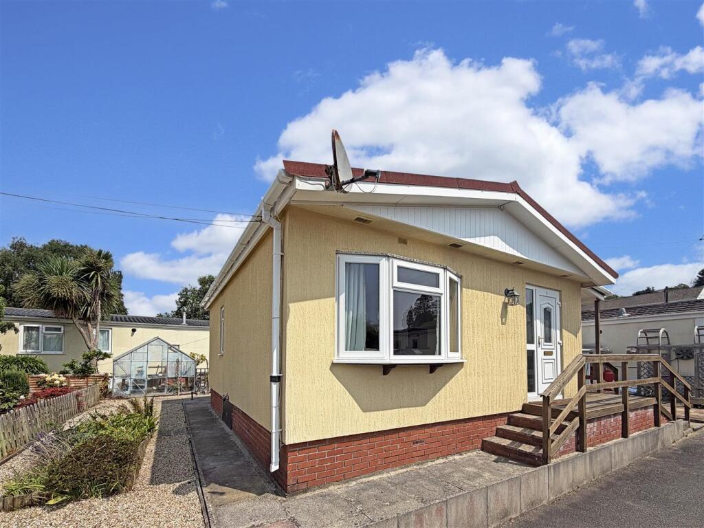 Main image of property: Crossley Moor Road, Kingsteignton, Newton Abbot