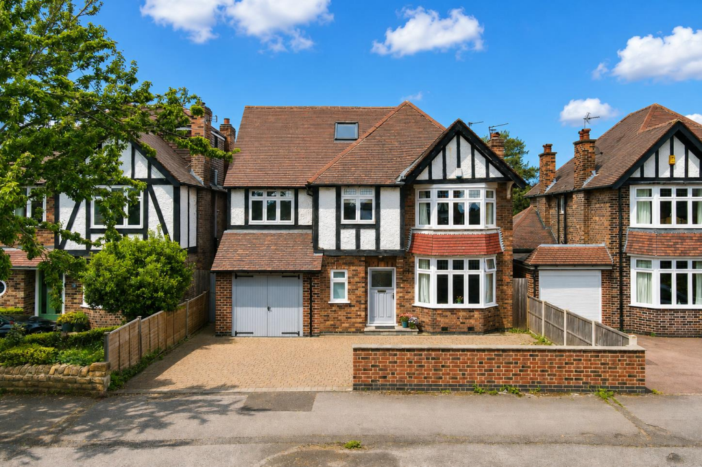 Main image of property: Davies Road, West Bridgford, Nottingham