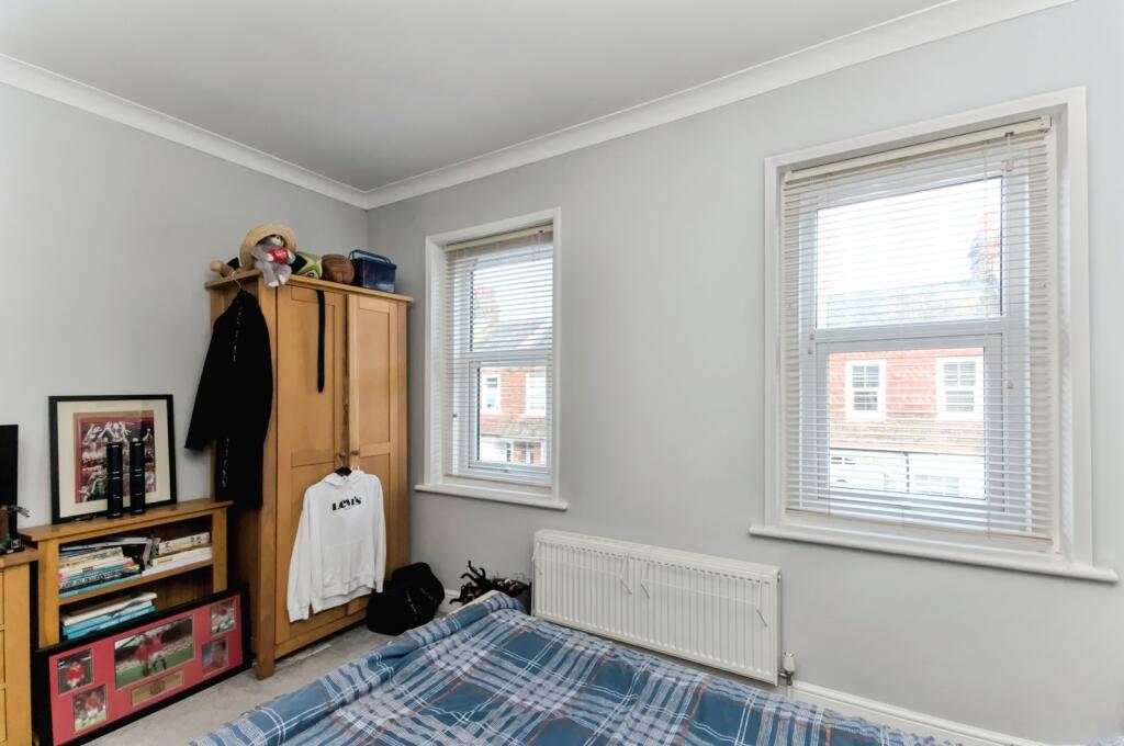 House in Eastbourne, East Sussex - More