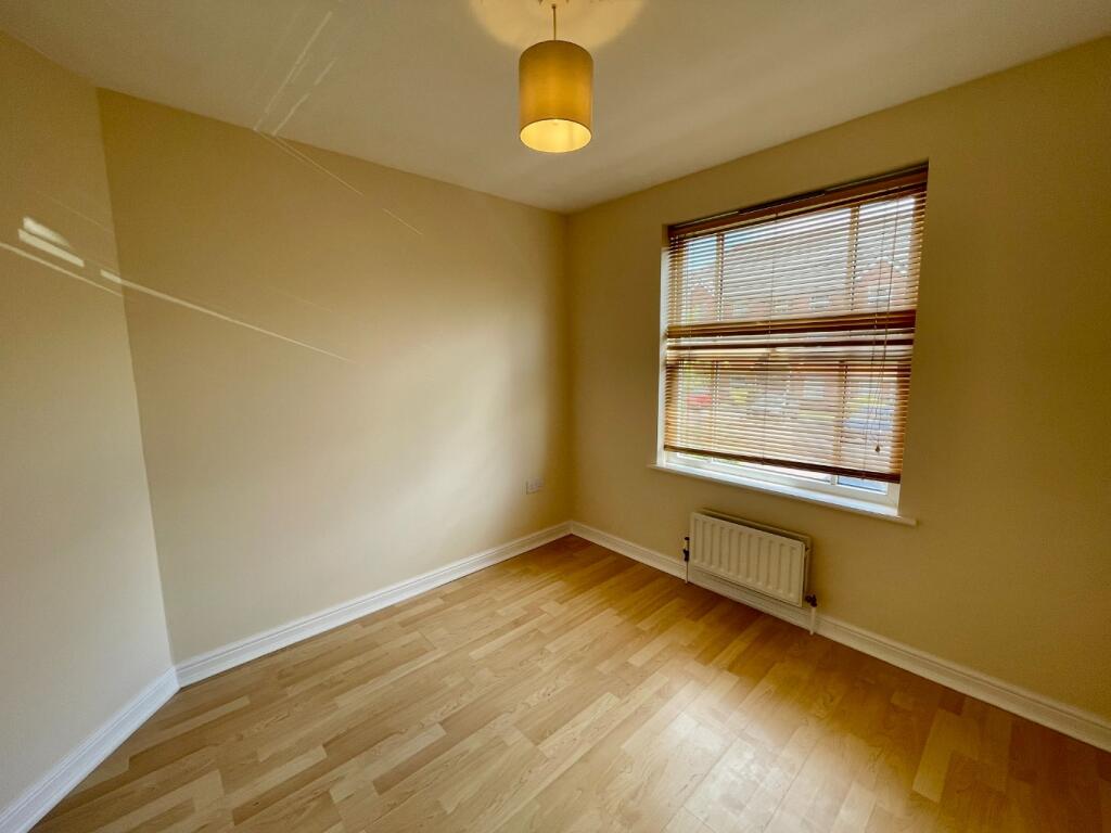 Apartment in Bolton - View 3