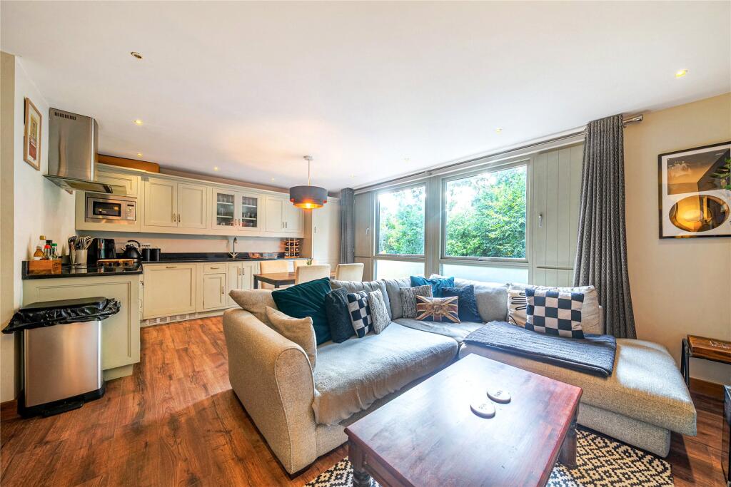 Acers, 2 Elmstead Lane, Chislehurst