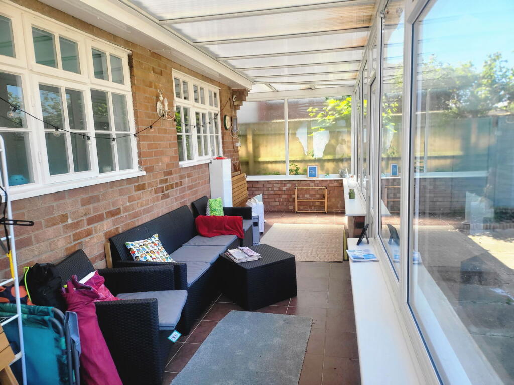 Wilton Avenue, Chapel St. Leonards, Skegness, PE24 5YN photo 2