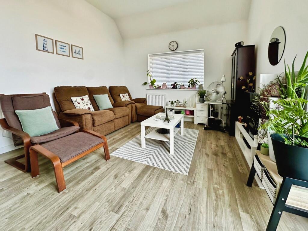 Apartment in Reading, Swallowfield - View 3