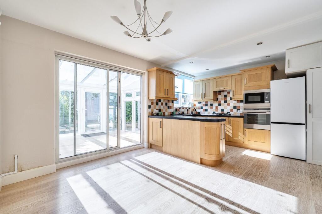 House in London - View 4