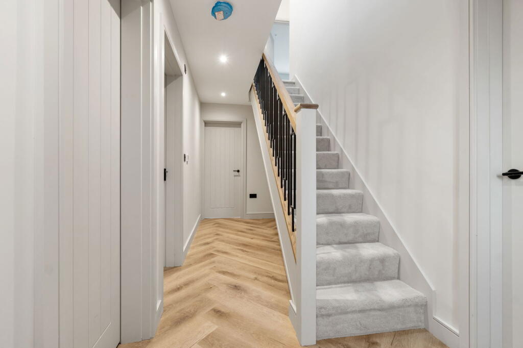 Additional image 9 of Thornton Road, Thornton