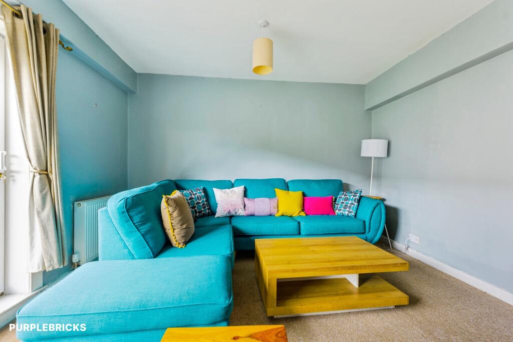 Apartment in Paisley - More