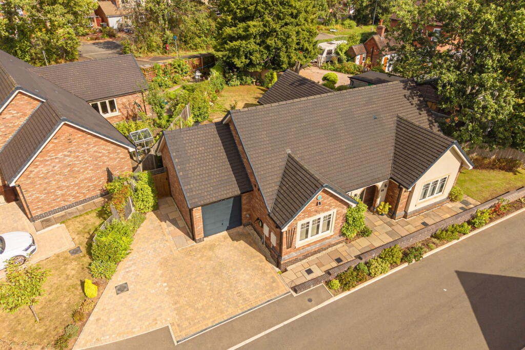 Main image of property: Holly Gardens, Webheath, Redditch, B97 5UT